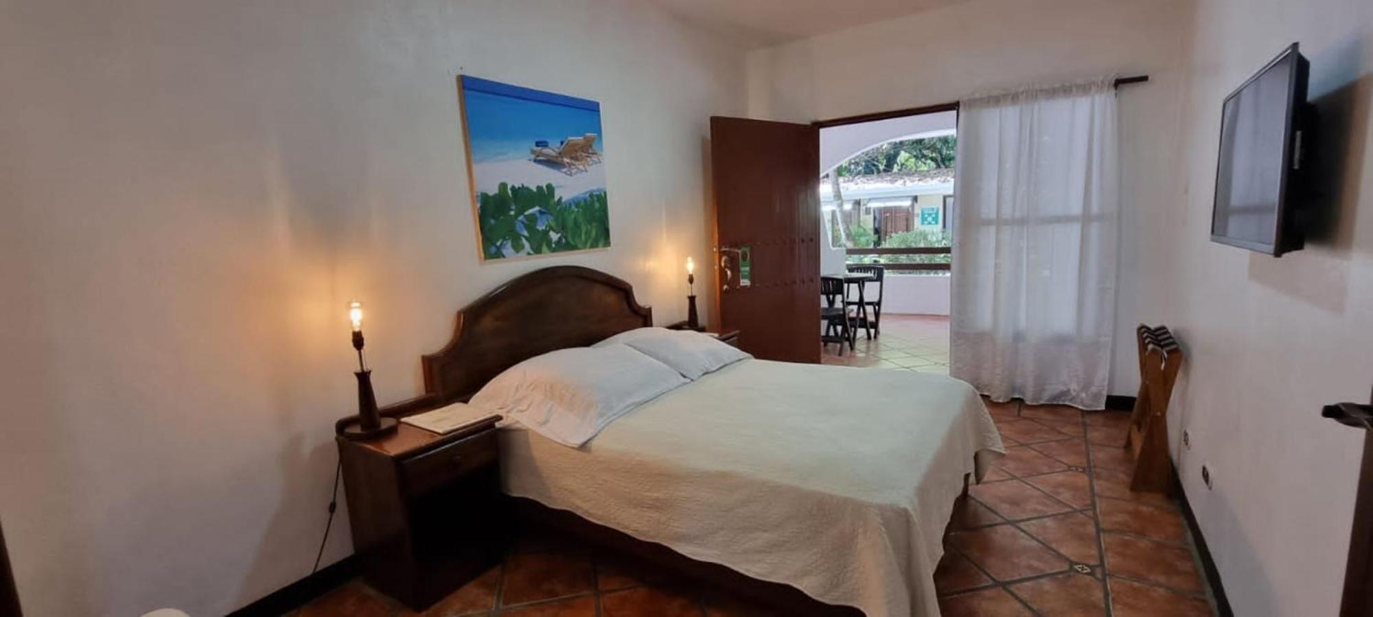 Hotel Playa Westfalia ปูแอร์โตลีมอน ภายนอก รูปภาพ